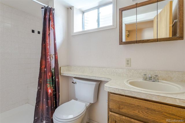 4429 S Ceylon Way, Aurora, CO 80015
