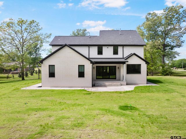 1013 County Road 4420, Mt Pleasant, TX 75455