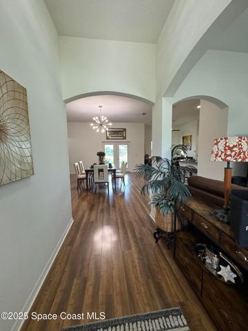 1121 Morgan Circle NE, Palm Bay, FL 32905