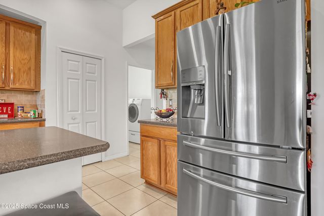 1121 Morgan Circle NE, Palm Bay, FL 32905