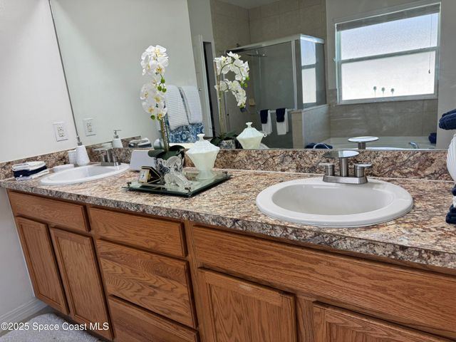 1121 Morgan Circle NE, Palm Bay, FL 32905