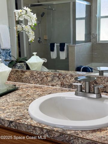 1121 Morgan Circle NE, Palm Bay, FL 32905