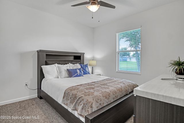 1121 Morgan Circle NE, Palm Bay, FL 32905