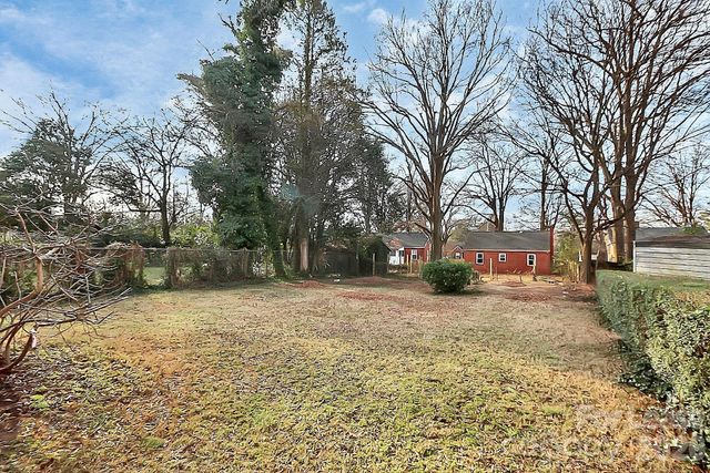 3121 Kirkland Avenue, Charlotte, NC 28208