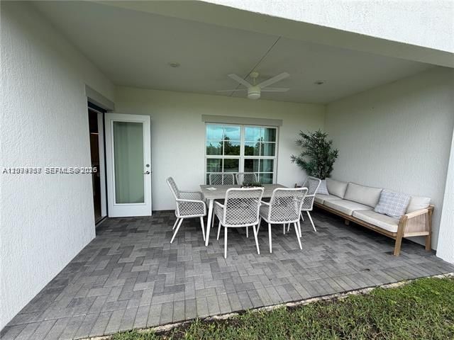 19853 Whispering Creek Road 18853, Loxahatchee, FL 33470