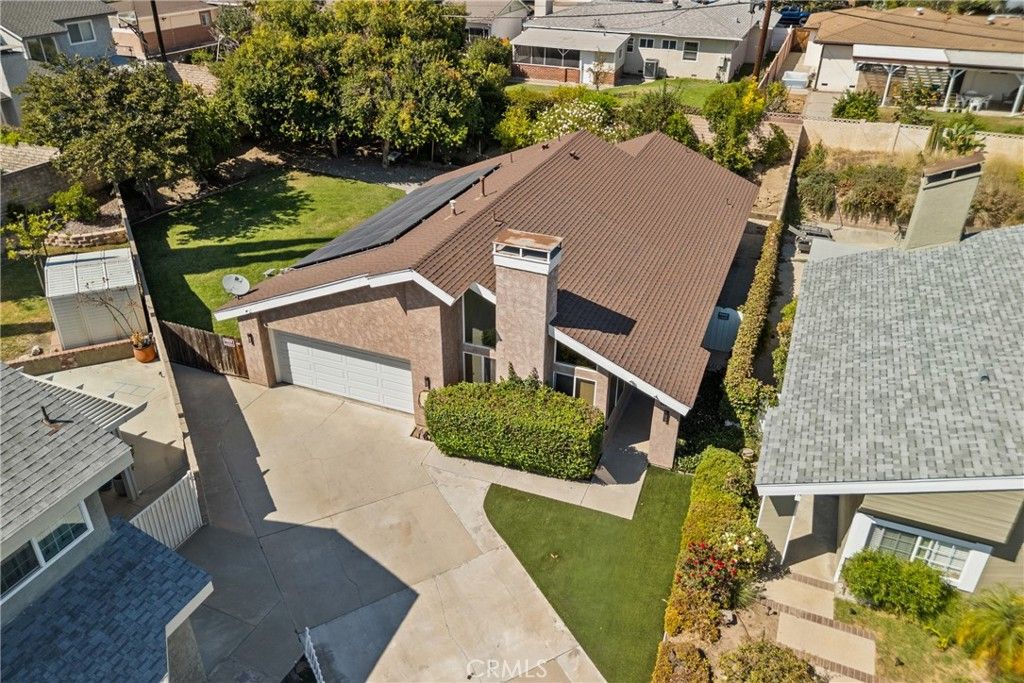 10059 Hillview Ave, Chatsworth, CA 91311