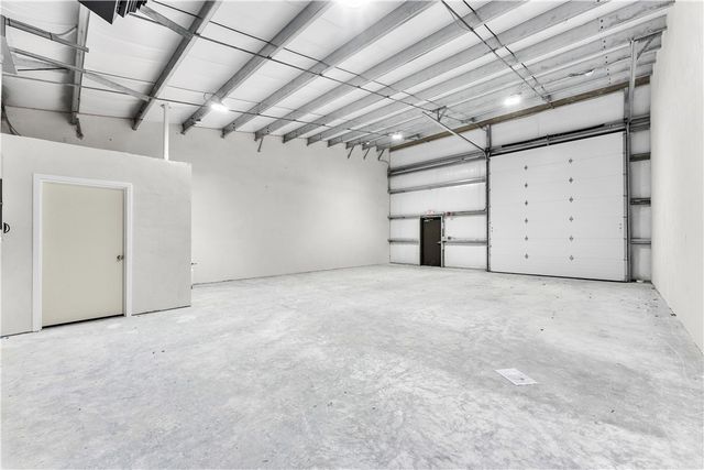 2360 Plainfield Pike 7, Cranston, RI 02921