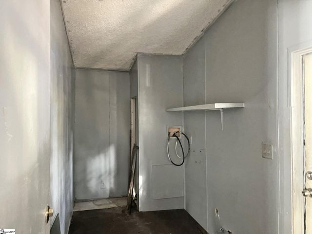 123 White Horse Road Extension, Greenville, SC 29605