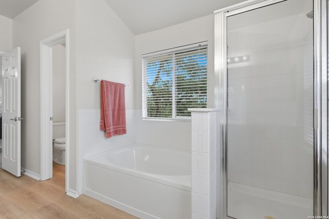 936 PERSIAN GDN, San Antonio, TX 78260
