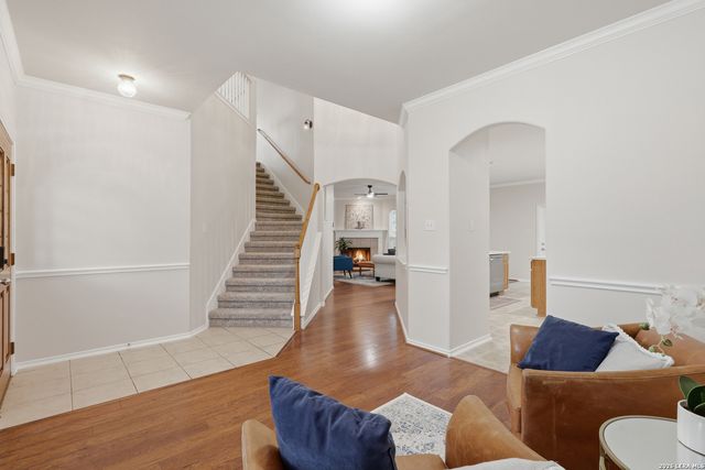 936 PERSIAN GDN, San Antonio, TX 78260