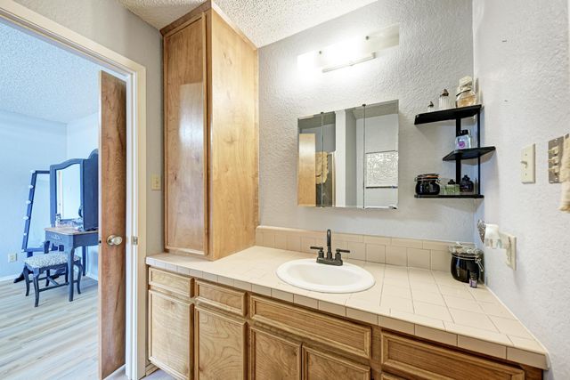 125 Winding WAY, Sunrise Beach, TX 78643