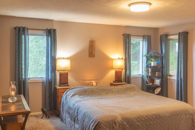 8824 Grand River Drive SE, Ada, MI 49301
