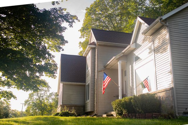 8824 Grand River Drive SE, Ada, MI 49301