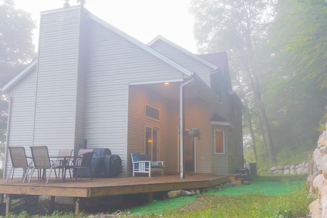 8824 Grand River Drive SE, Ada, MI 49301