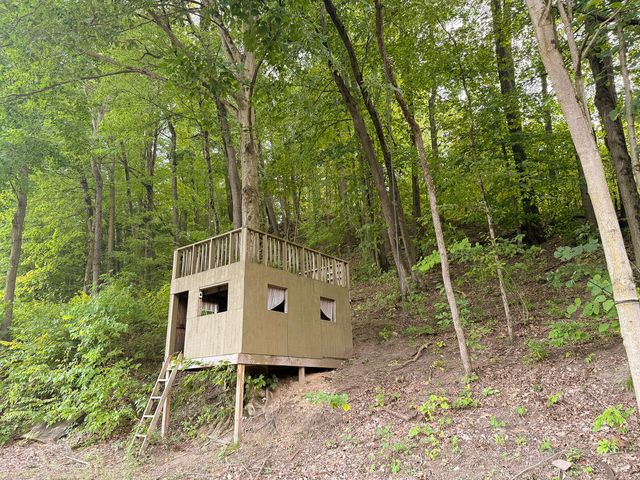 8824 Grand River Drive SE, Ada, MI 49301