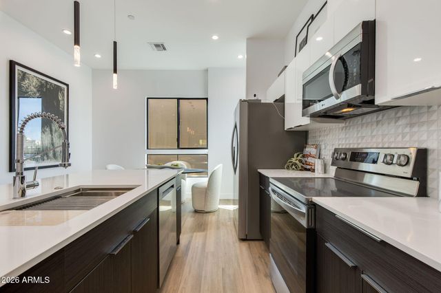 4220 N 32ND Street 3, Phoenix, AZ 85018