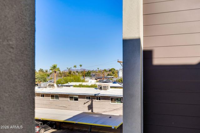 4220 N 32ND Street 3, Phoenix, AZ 85018