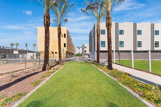 4220 N 32ND Street 3, Phoenix, AZ 85018