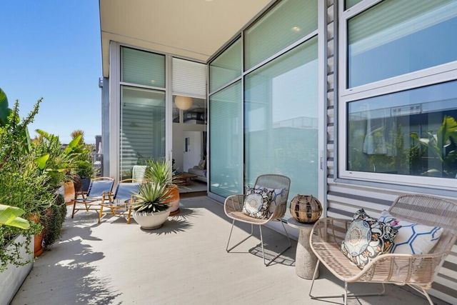 4080 Glencoe Avenue 408, Marina Del Rey, CA 90292