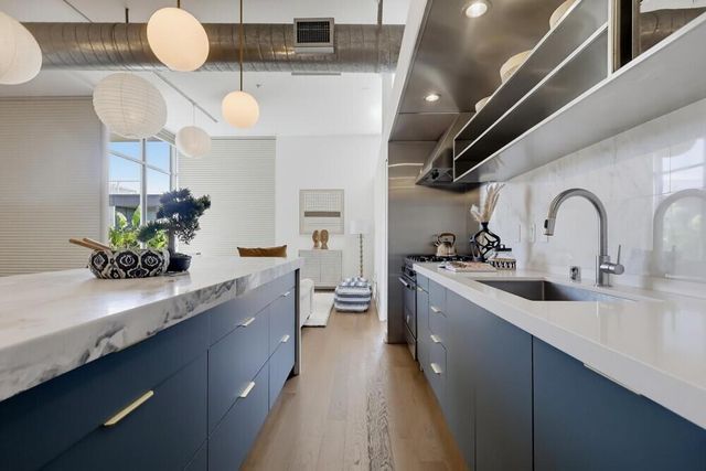 4080 Glencoe Avenue 408, Marina Del Rey, CA 90292