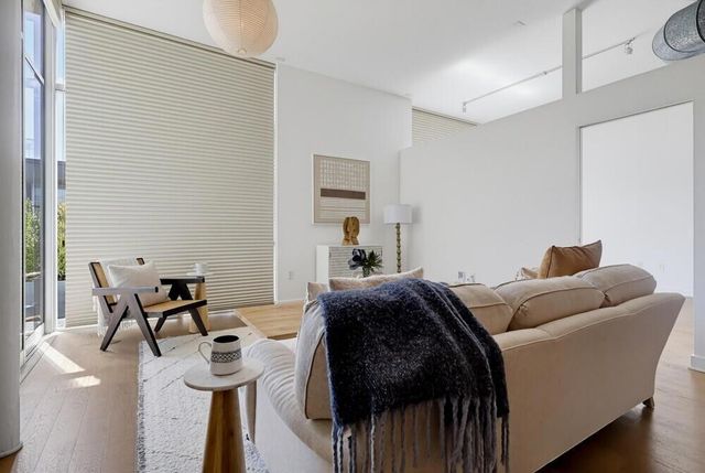 4080 Glencoe Avenue 408, Marina Del Rey, CA 90292