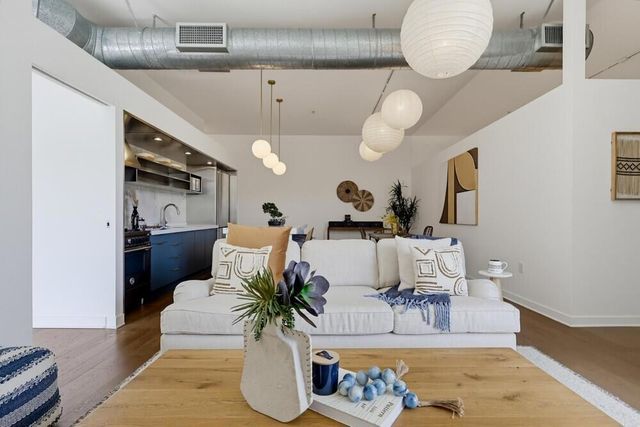 4080 Glencoe Avenue 408, Marina Del Rey, CA 90292