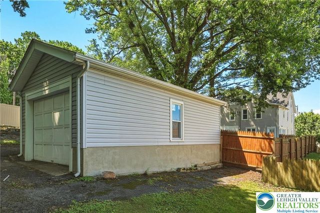 615 Sherman Street, Allentown City, PA 18109