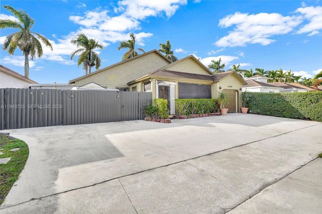 14344 SW 159th Ter, Miami, FL 33177