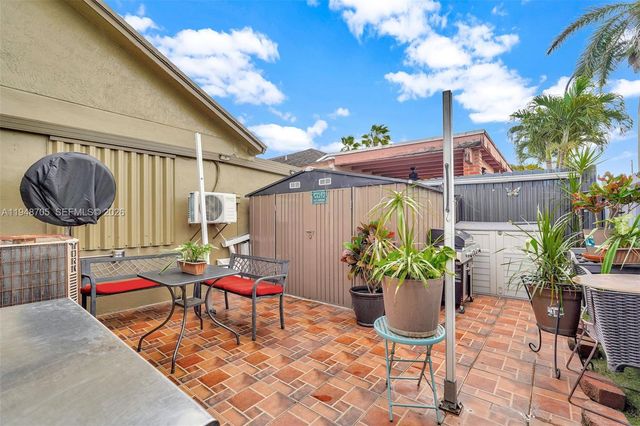 14344 SW 159th Ter, Miami, FL 33177