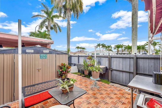 14344 SW 159th Ter, Miami, FL 33177