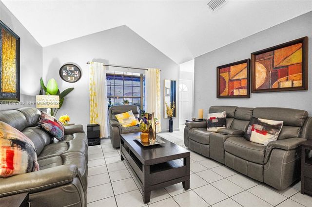 14344 SW 159th Ter, Miami, FL 33177