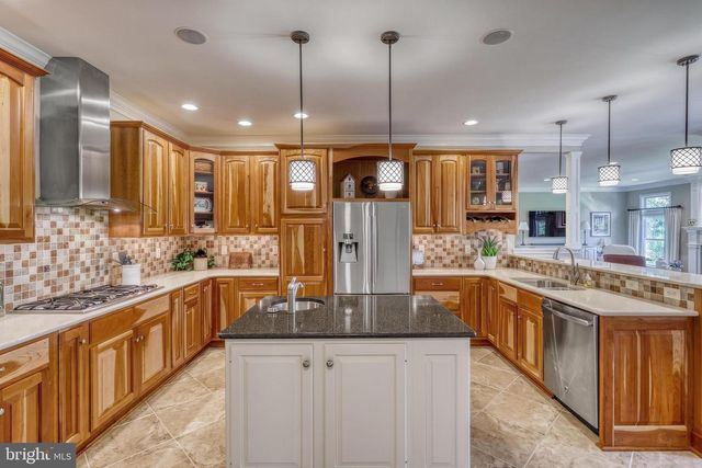105 BELLOWS CT, Lewisberry, PA 17339