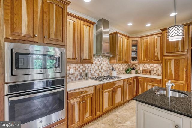 105 BELLOWS CT, Lewisberry, PA 17339