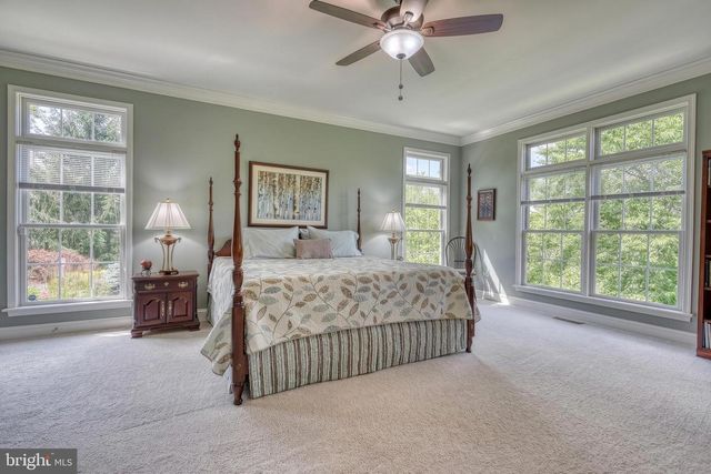 105 BELLOWS CT, Lewisberry, PA 17339