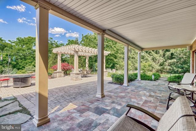 105 BELLOWS CT, Lewisberry, PA 17339