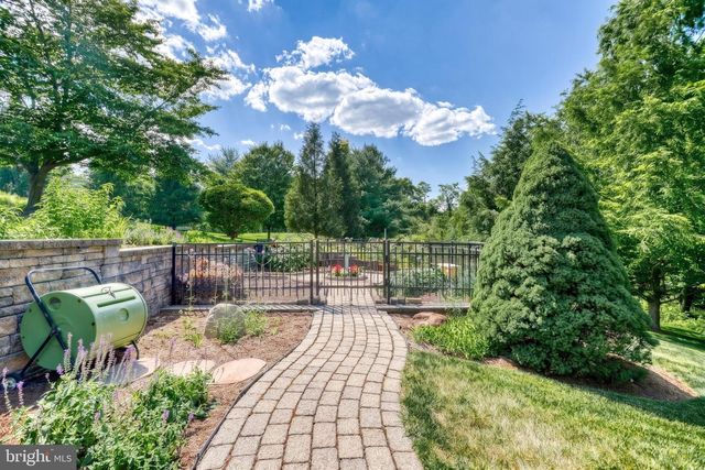 105 BELLOWS CT, Lewisberry, PA 17339