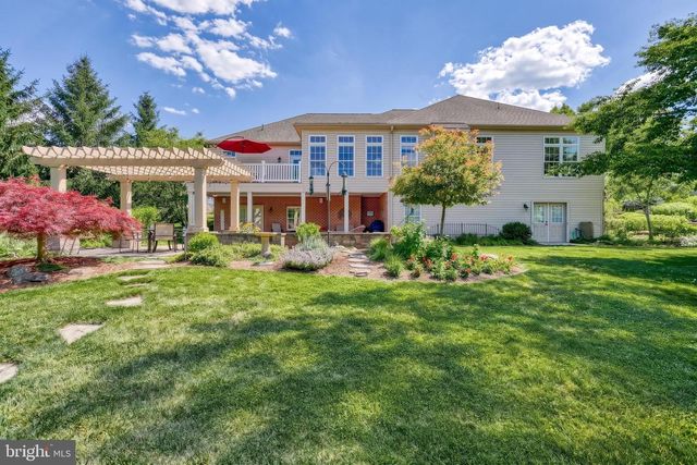 105 BELLOWS CT, Lewisberry, PA 17339