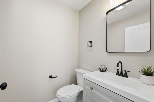43-45 Leyfred Terrace, Springfield, MA 01108