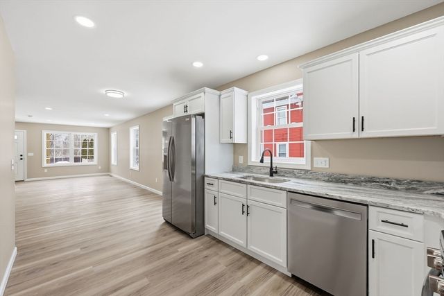 43-45 Leyfred Terrace, Springfield, MA 01108
