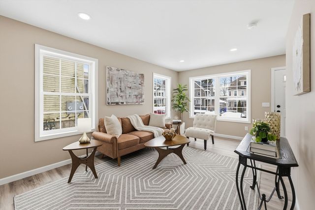 43-45 Leyfred Terrace, Springfield, MA 01108