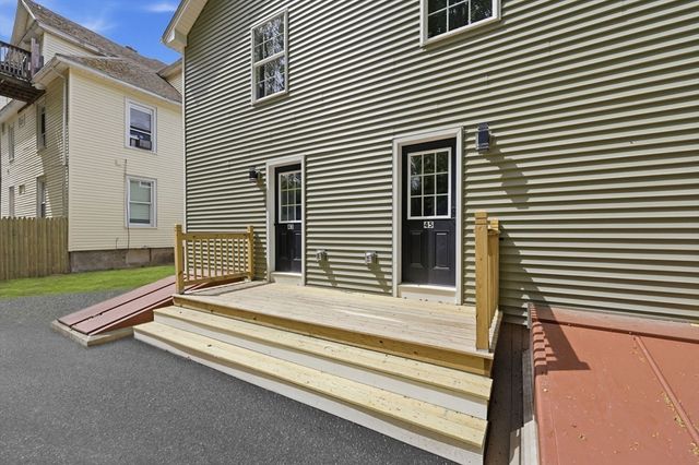 43-45 Leyfred Terrace, Springfield, MA 01108