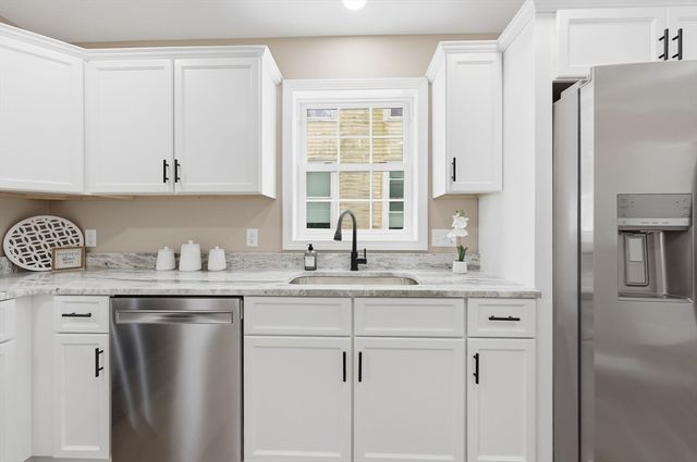 43-45 Leyfred Terrace, Springfield, MA 01108