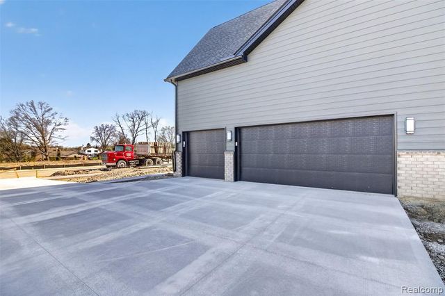2417 Provencal Drive, Commerce Twp, MI 48382