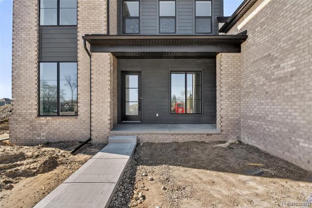2417 Provencal Drive, Commerce Twp, MI 48382