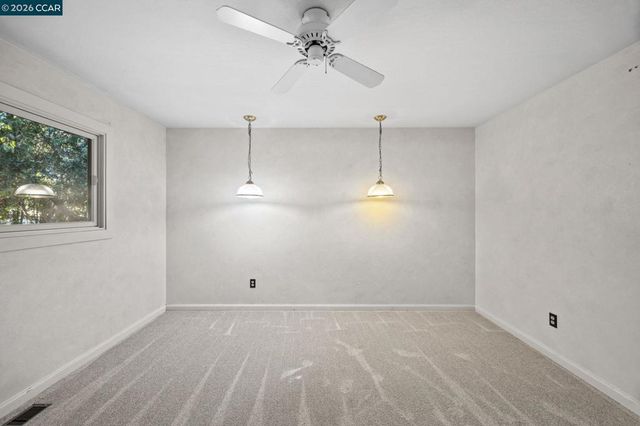 37 Cornell Ct, Pleasant Hill, CA 94523