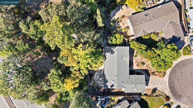 37 Cornell Ct, Pleasant Hill, CA 94523