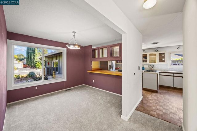 37 Cornell Ct, Pleasant Hill, CA 94523