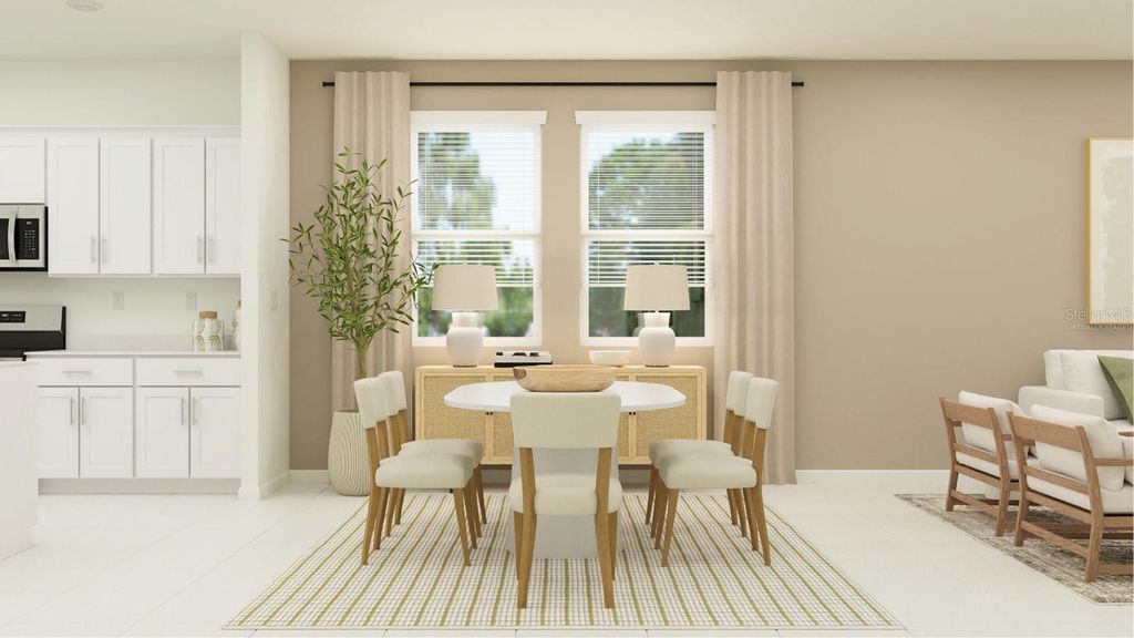 Image 4 of property listing at 685 TERRAPIN DRIVE, Debary, FL 32713