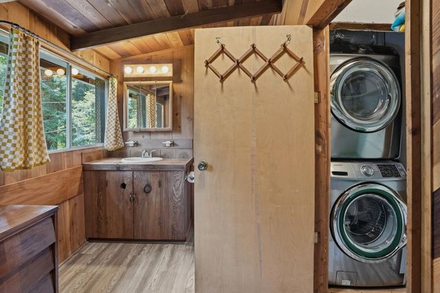 973 Forest Way, Brookdale, CA 95007