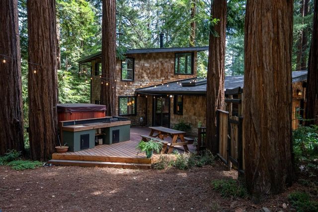 973 Forest Way, Brookdale, CA 95007